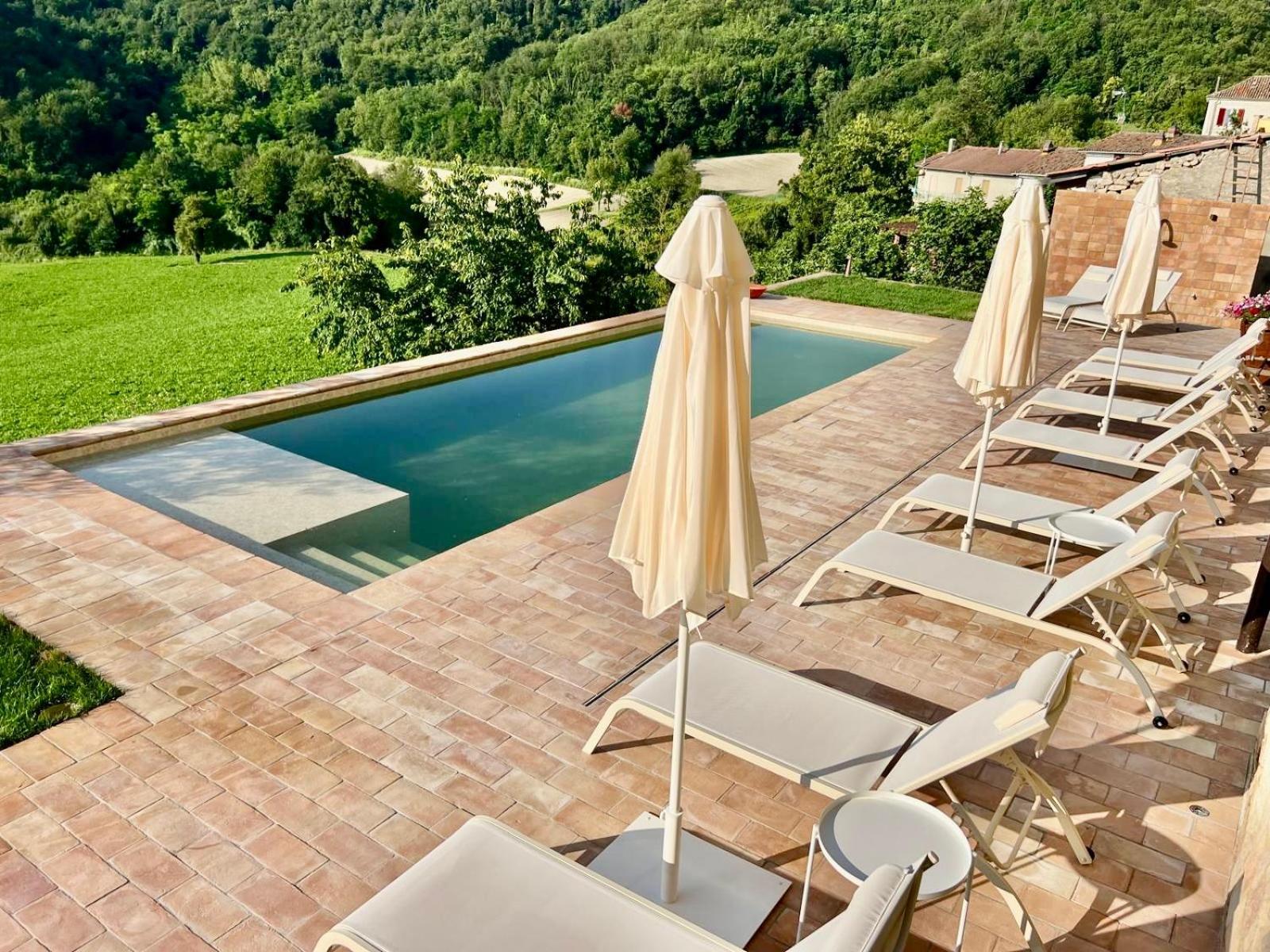 Hotel Relais Dal Cavaliere à Castellino  Extérieur photo